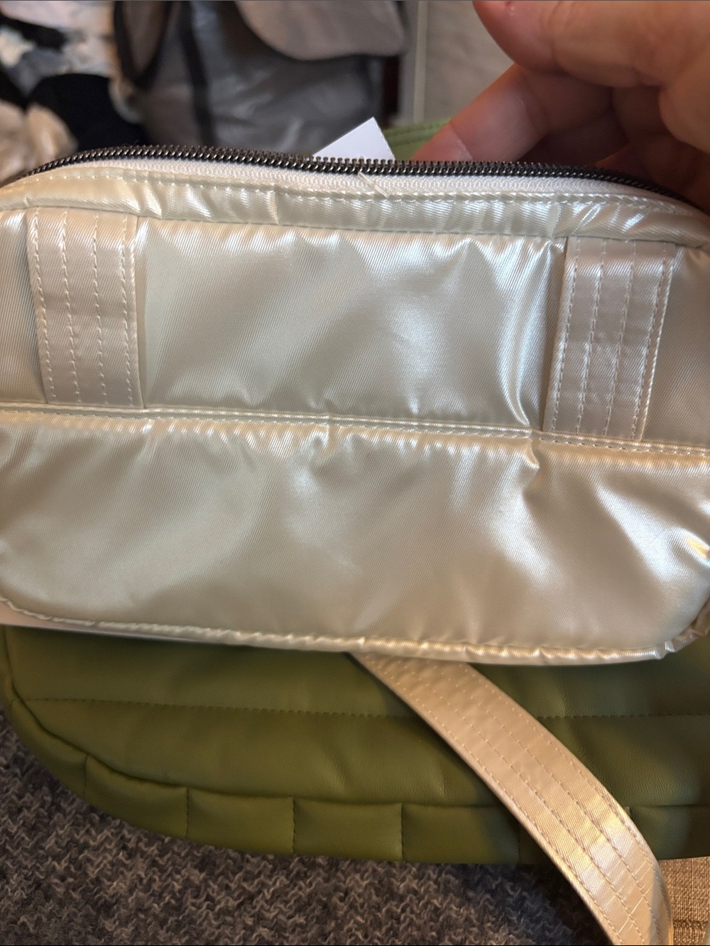 Crossbody - Picture 3 of 6